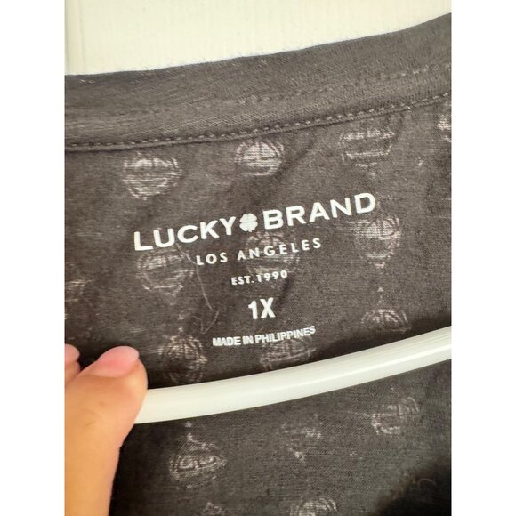 Lucky Brand Tee Size 1X NWT $40 BOHO Print Black Scoop Neck Shirt - Picture 4 of 8